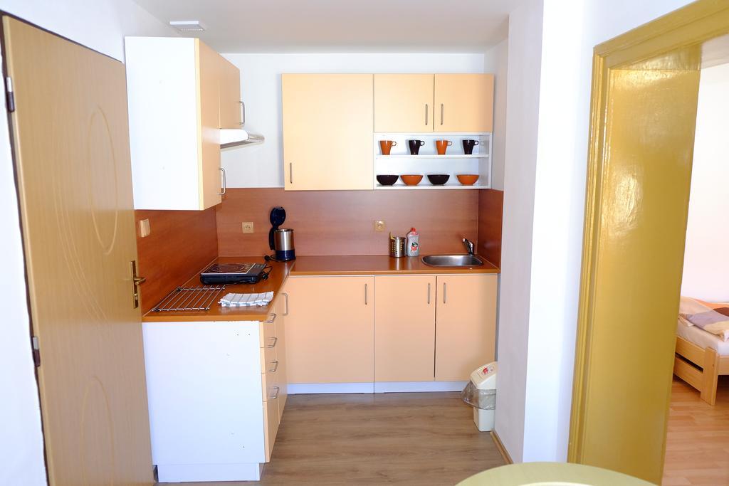 Ubytovani U Maminky Pension Lednice Buitenkant foto