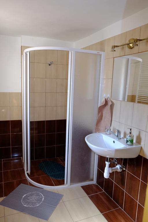 Ubytovani U Maminky Pension Lednice Buitenkant foto